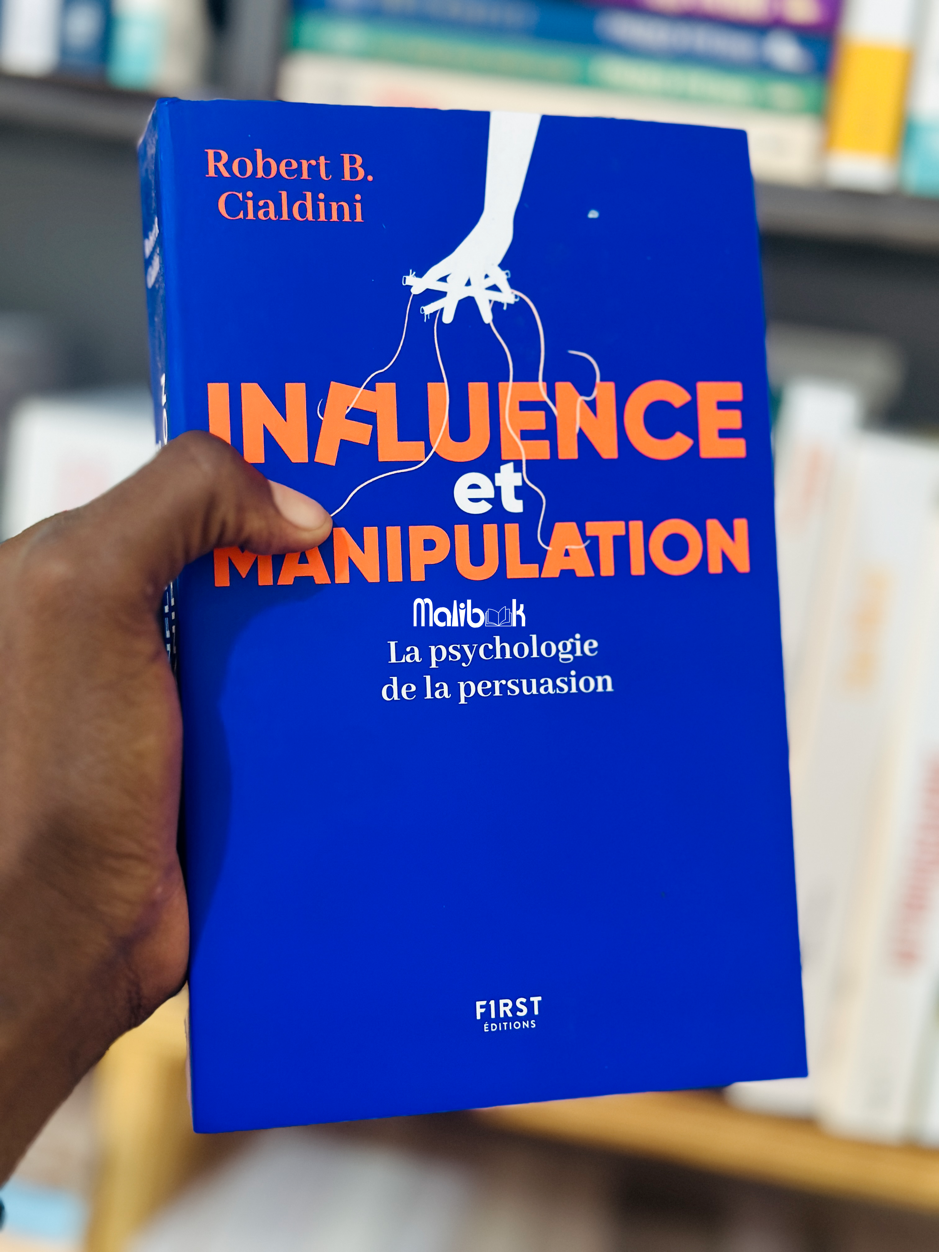 INFLUENCE et MANIPULATION — Robert Cialdini